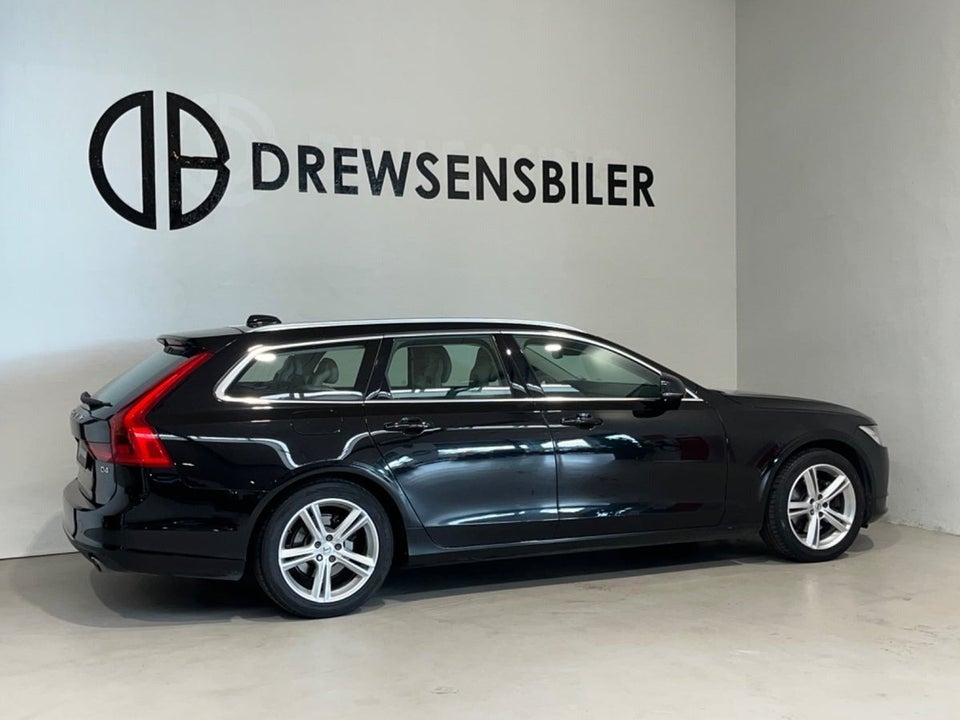 Volvo V90 2,0 D4 190 Momentum aut. 5d