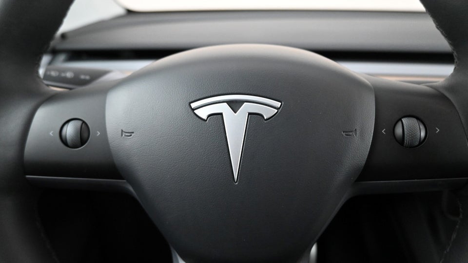 Tesla Model Y Performance AWD 5d