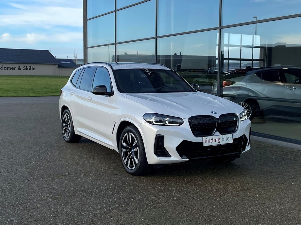 BMW iX3 Charged M-Sport 5d