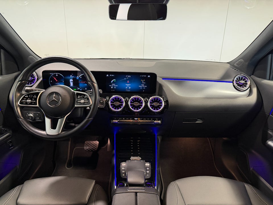 Mercedes EQA250 5d