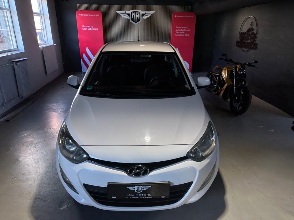 Hyundai i20 1,25 Classic XTR 5d