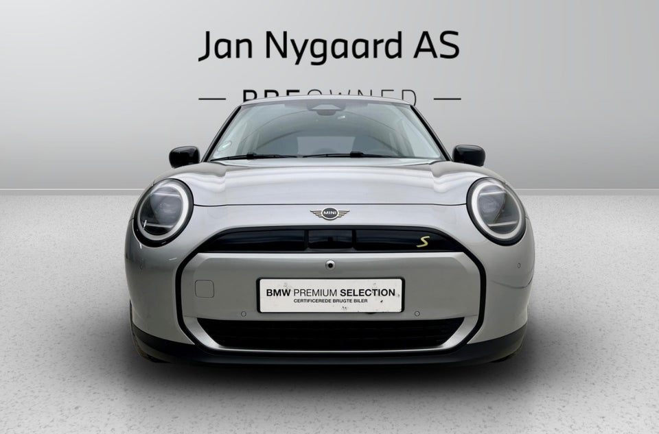 MINI Cooper SE Classic Trim XL 3d