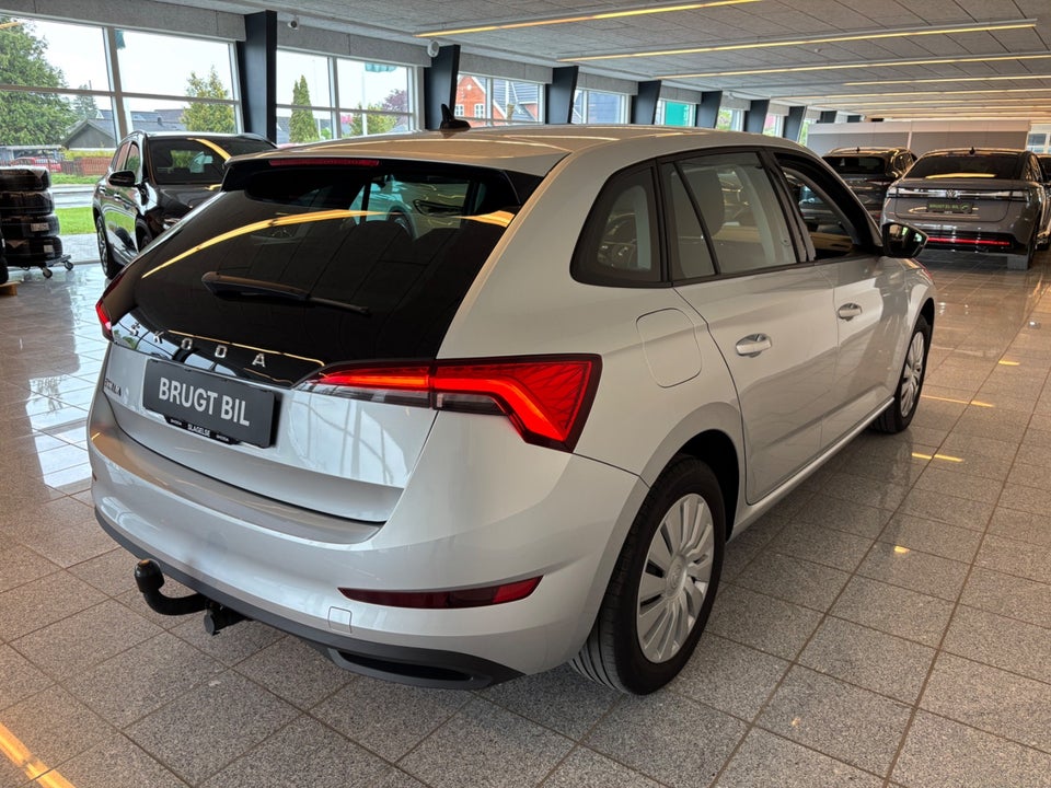 Skoda Scala 1,0 TSi 110 Dynamic DSG 5d