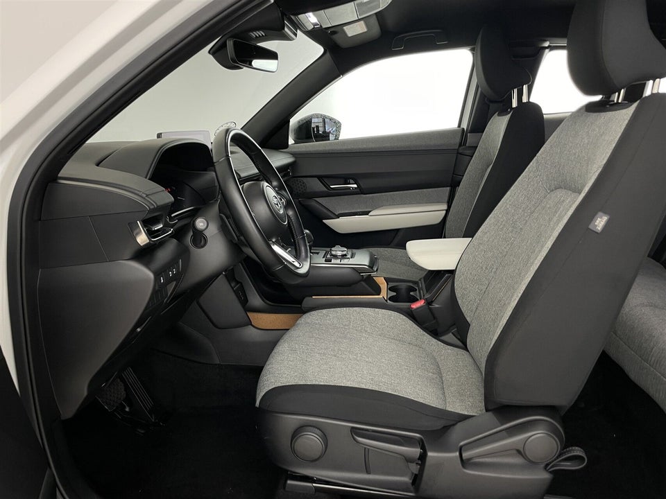 Mazda MX-30 e-SkyActiv Sky 5d