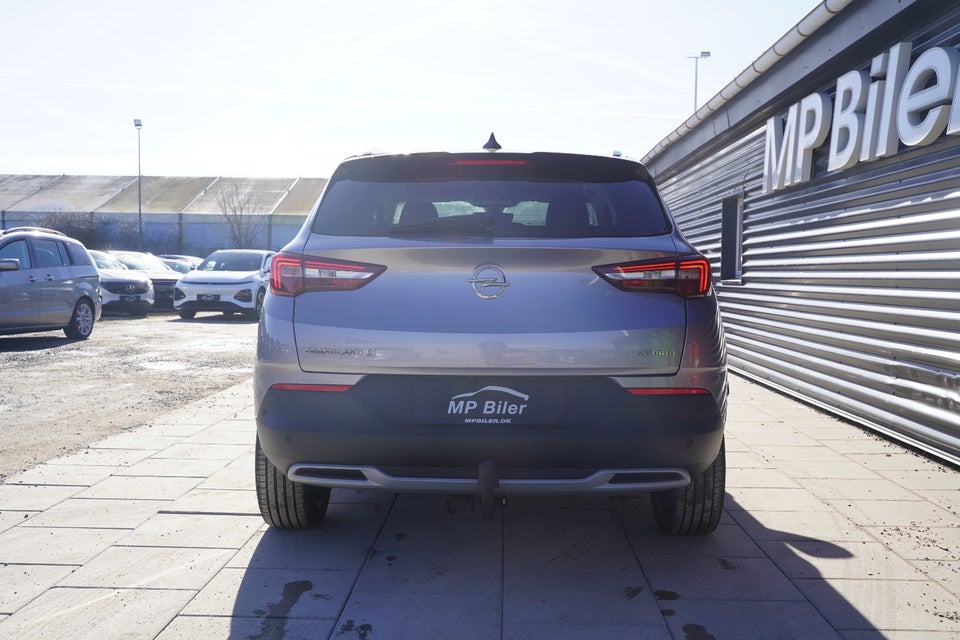 Opel Grandland X 1,6 Hybrid Ultimate aut. 5d