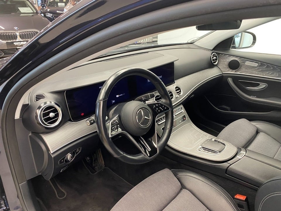 Mercedes E300 de 2,0 stc. aut. 4Matic 5d