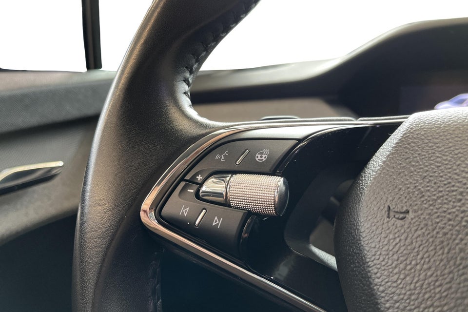 Skoda Enyaq 80 iV Loft 5d