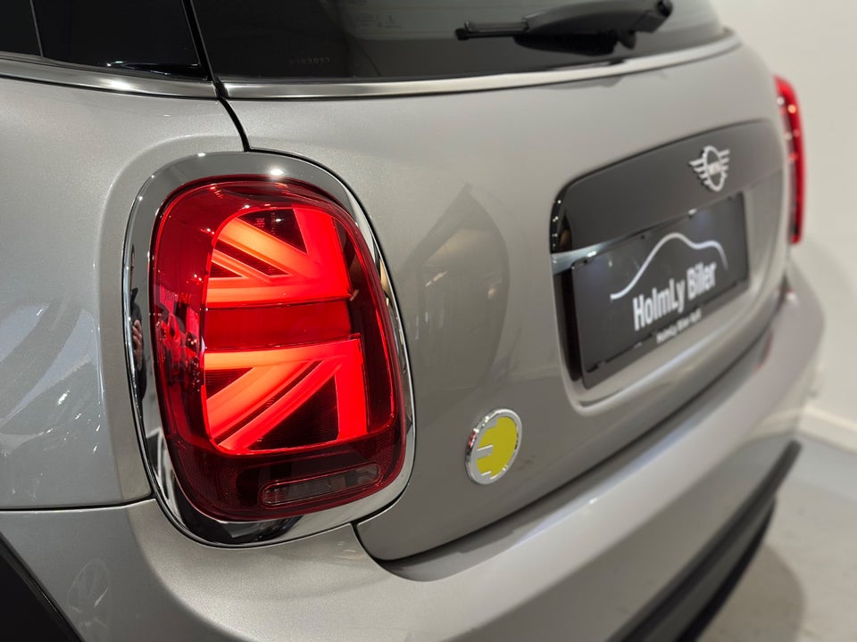 MINI Cooper SE Classic Trim 3d