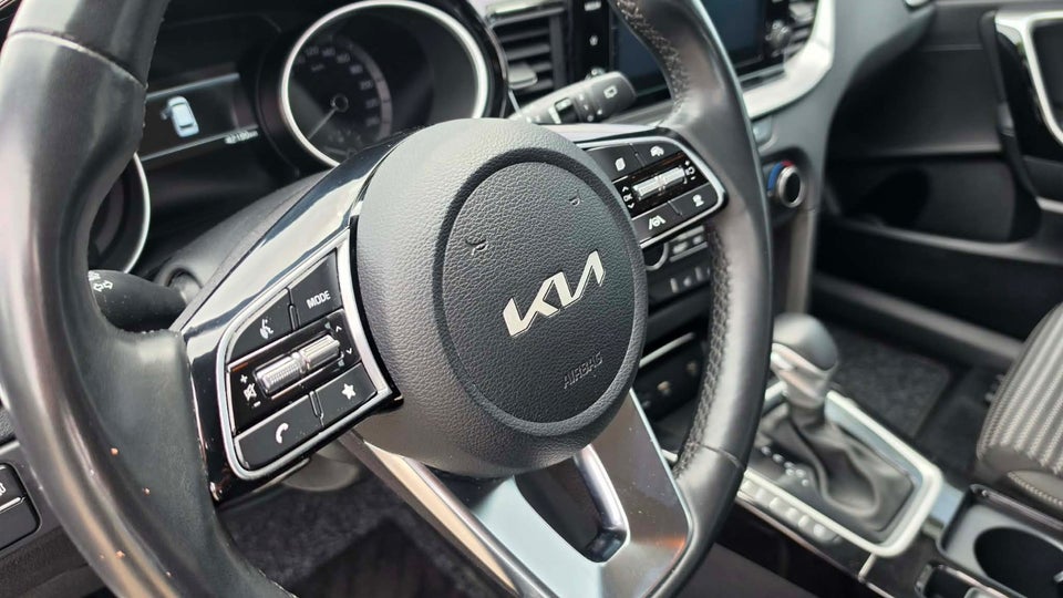 Kia Ceed 1,6 PHEV Prestige SW DCT 5d