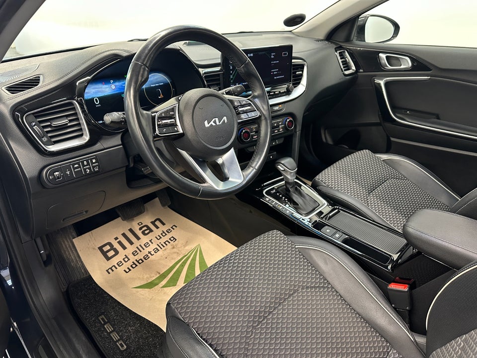 Kia Ceed 1,6 PHEV Upgrade Premium SW DCT 5d