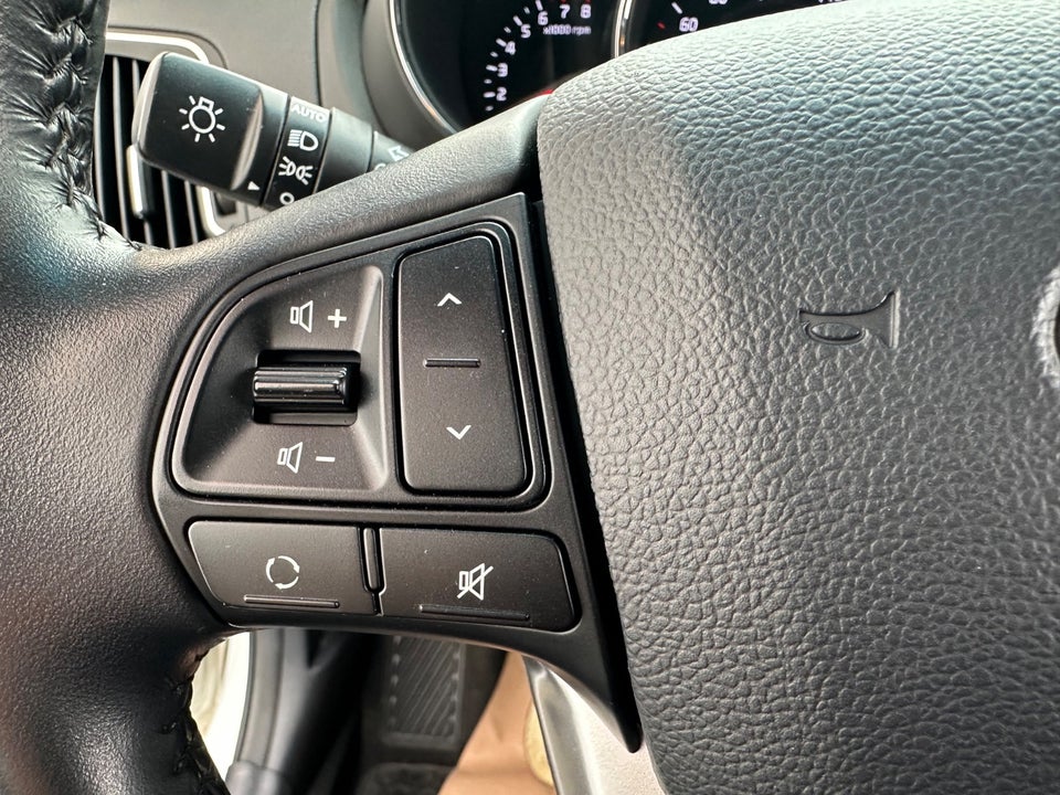 Kia Rio 1,2 CVVT Attraction 5d