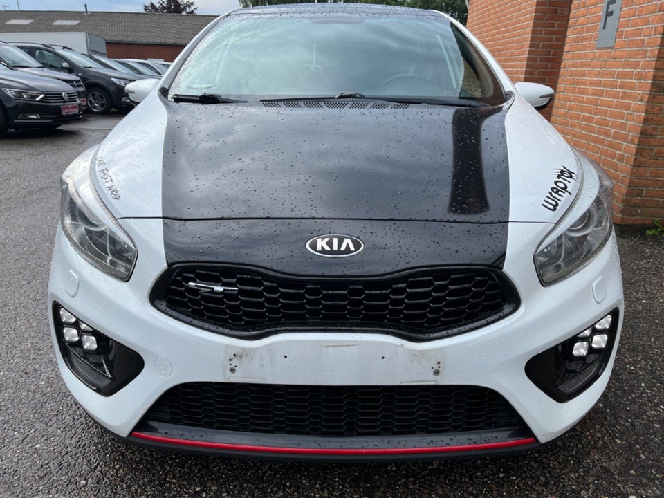 Kia Ceed 1,6 GDi GT 5d