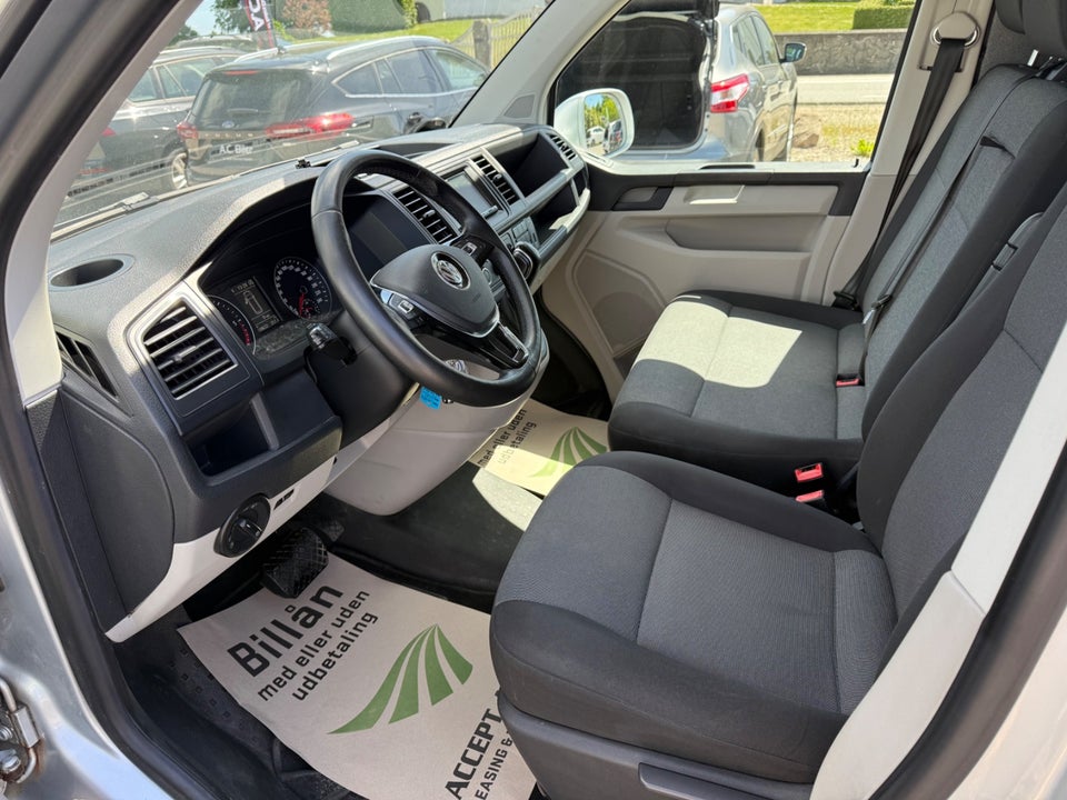 VW Transporter 2,0 TDi 180 Kassevogn DSG lang