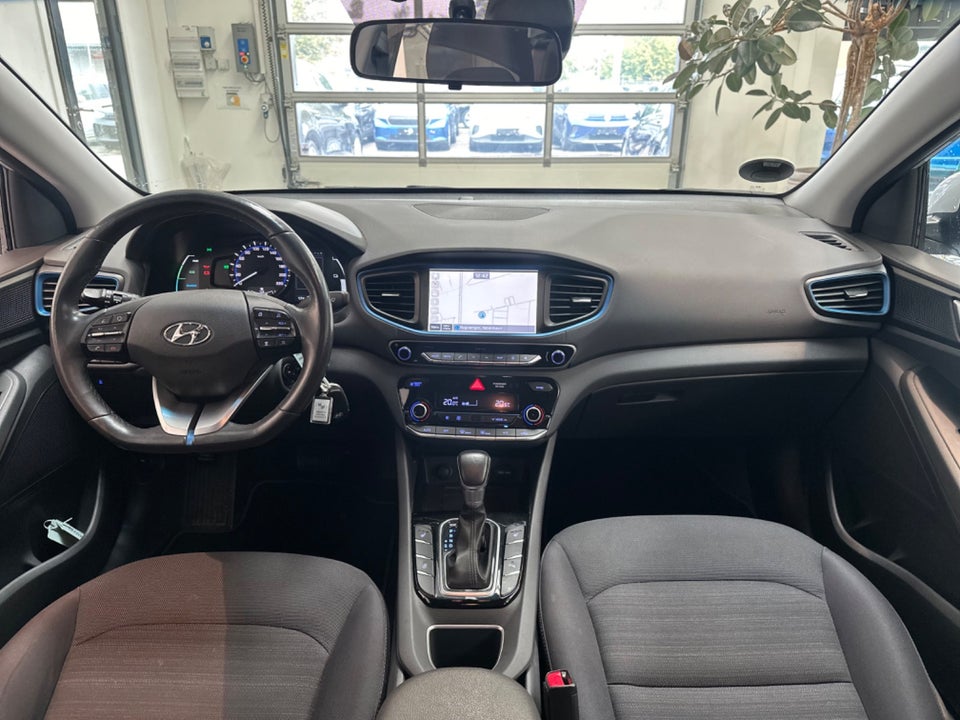 Hyundai Ioniq 1,6 HEV Trend DCT 5d