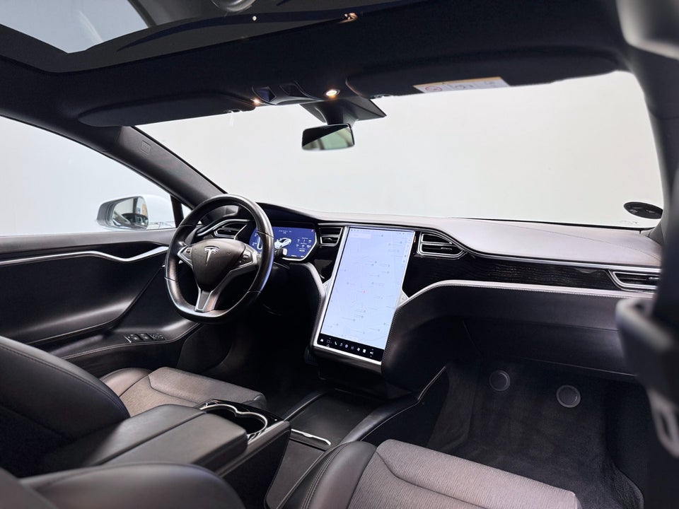 Tesla Model S 75 5d