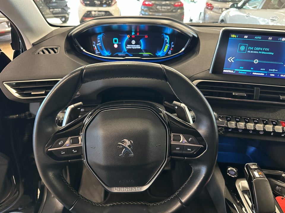 Peugeot 3008 1,6 Hybrid Allure Limited EAT8 5d