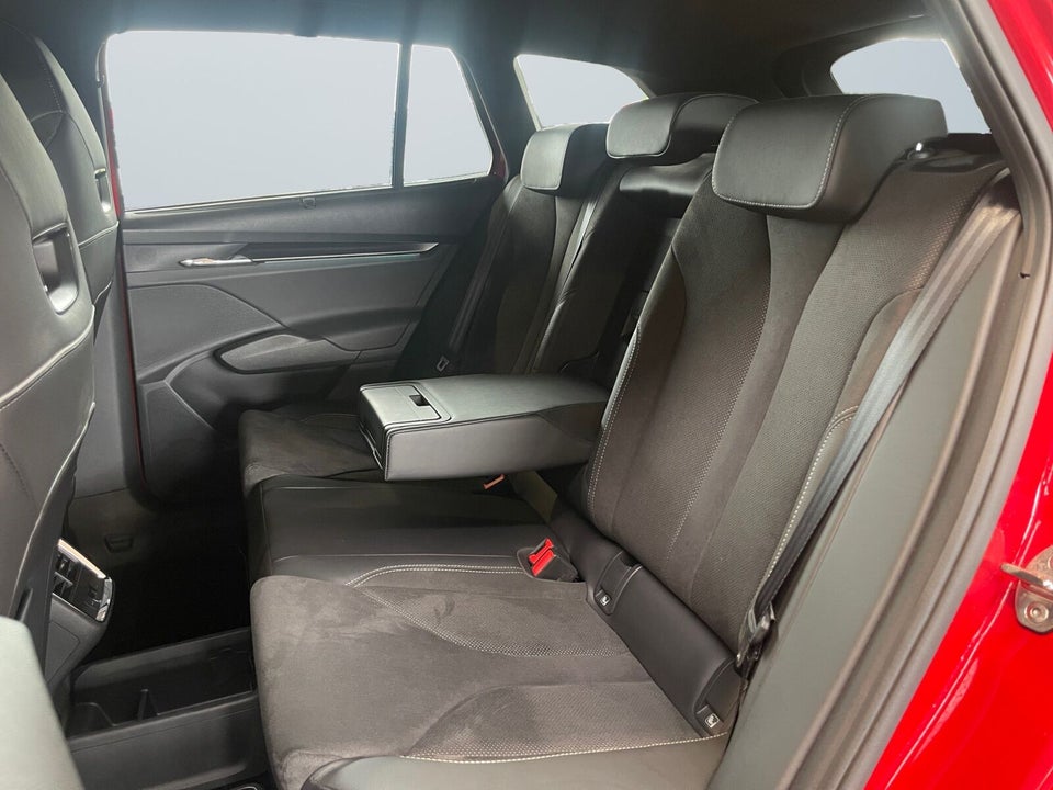 Skoda Enyaq 80x iV Sportline 5d