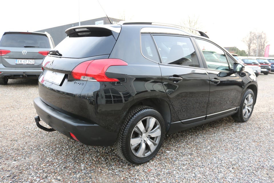 Peugeot 2008 1,2 VTi 82 Motion+ 5d