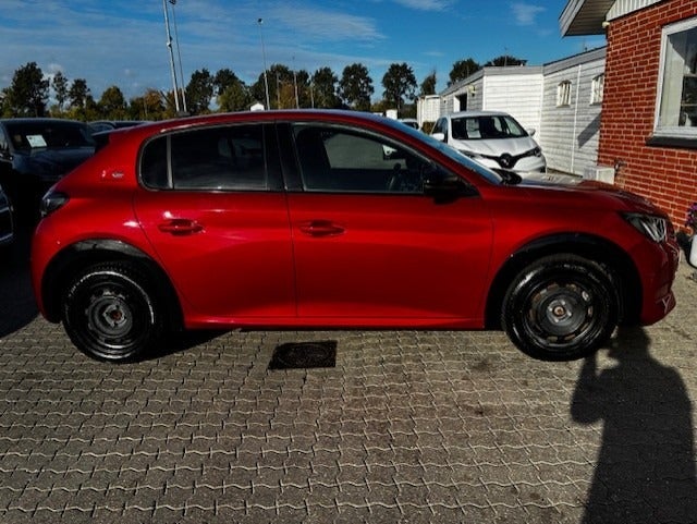 Peugeot e-208 50 GT 5d