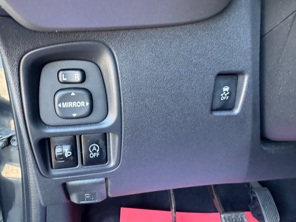 Toyota Aygo 1,0 VVT-i x-press 5d
