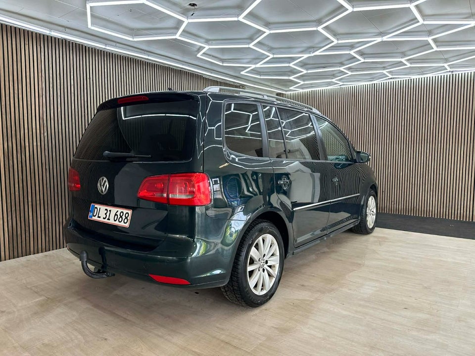 VW Touran 2,0 TDi 177 Highline DSG 7prs 5d