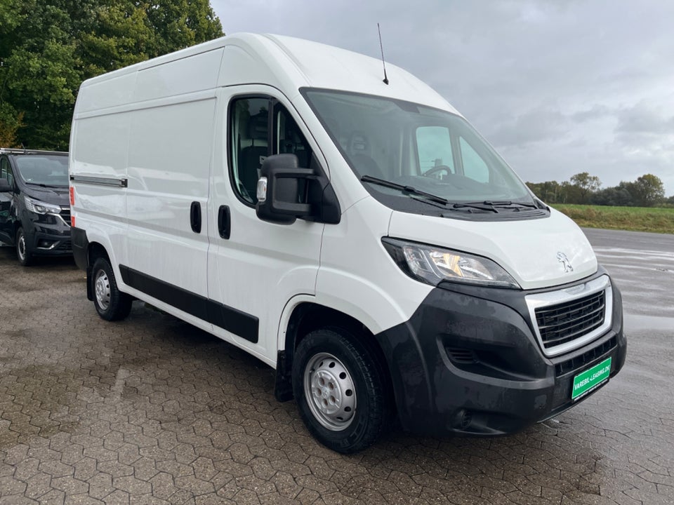 Peugeot Boxer 330 2,0 BlueHDi 130 L2H2