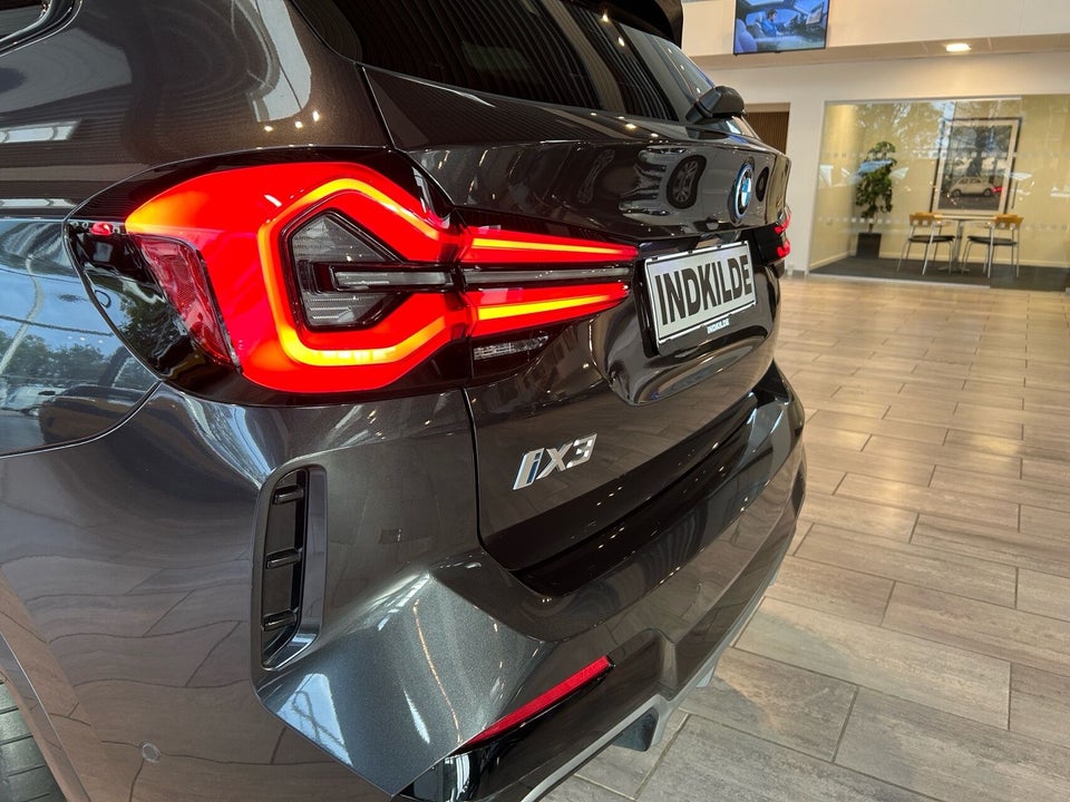BMW iX3 Charged Plus M-Sport 5d