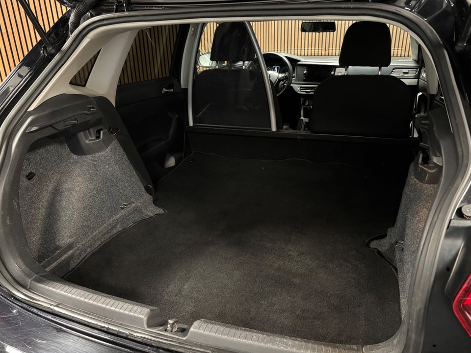 VW Polo 1,0 MPi 80 Van 5d