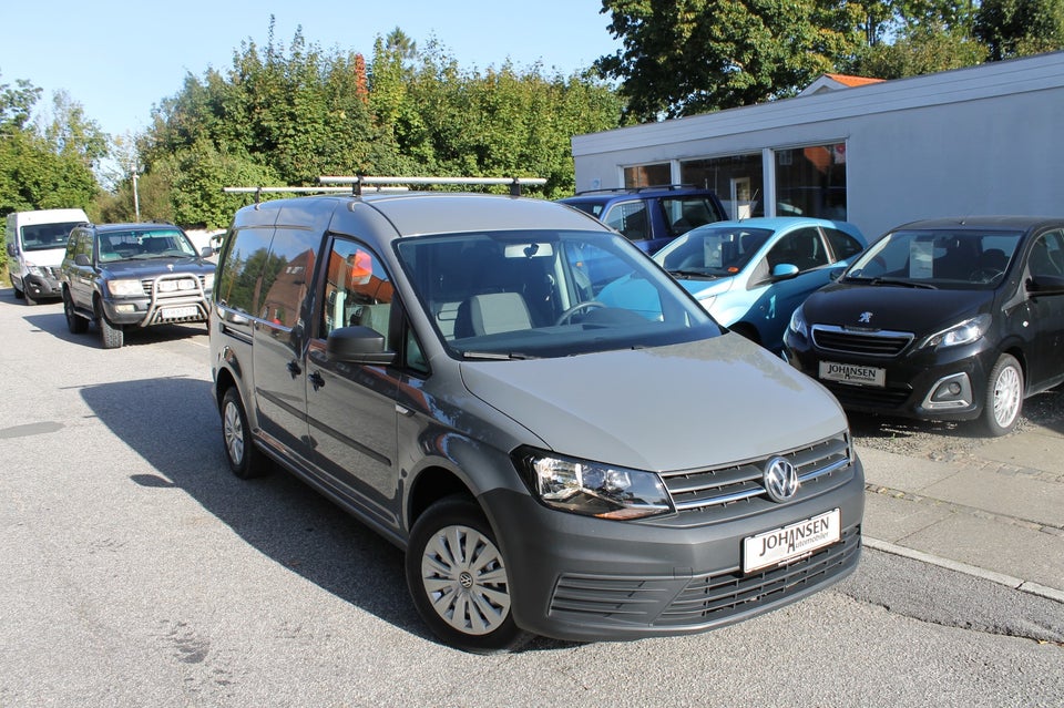 VW Caddy Maxi 2,0 TDi 102 DSG BMT Van 4d