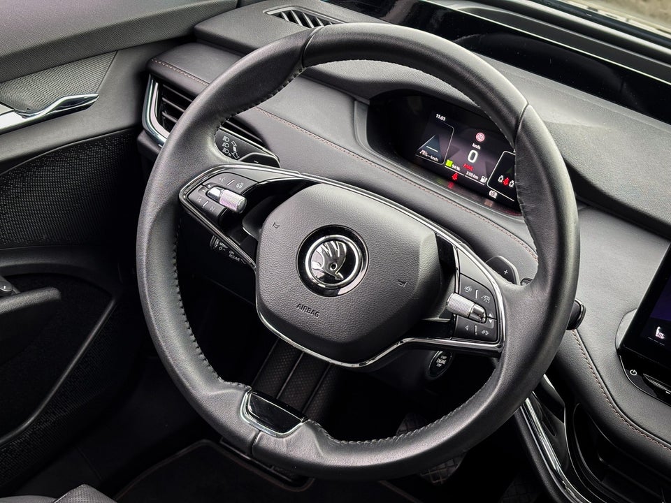 Skoda Enyaq 80 iV Suite 5d