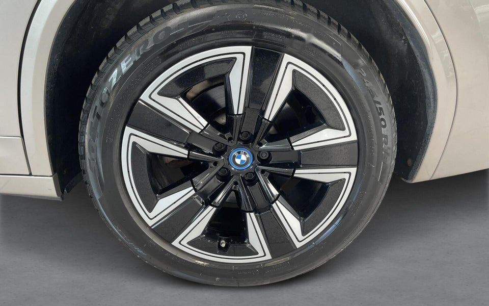 BMW iX3 Charged M-Sport 5d