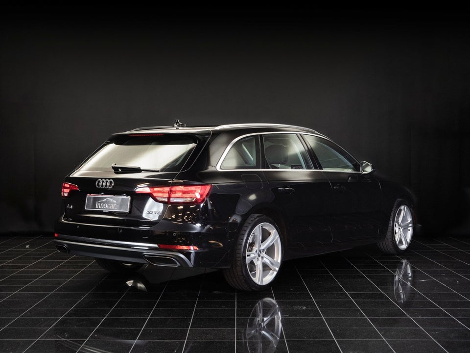 Audi A4 40 TDi Sport Prestige Selection Tour Avant S-tr. 5d