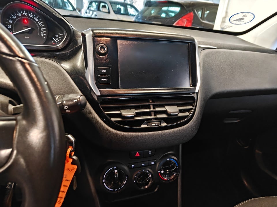 Peugeot 208 1,6 BlueHDi 100 Active+ 5d