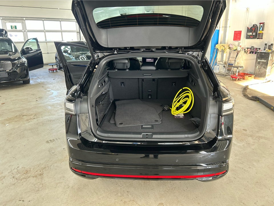 VW ID.7 86 Style S Tourer 5d