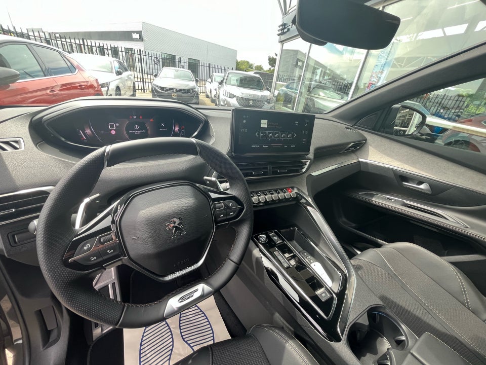 Peugeot 5008 1,2 PureTech 130 GT EAT8 7prs 5d