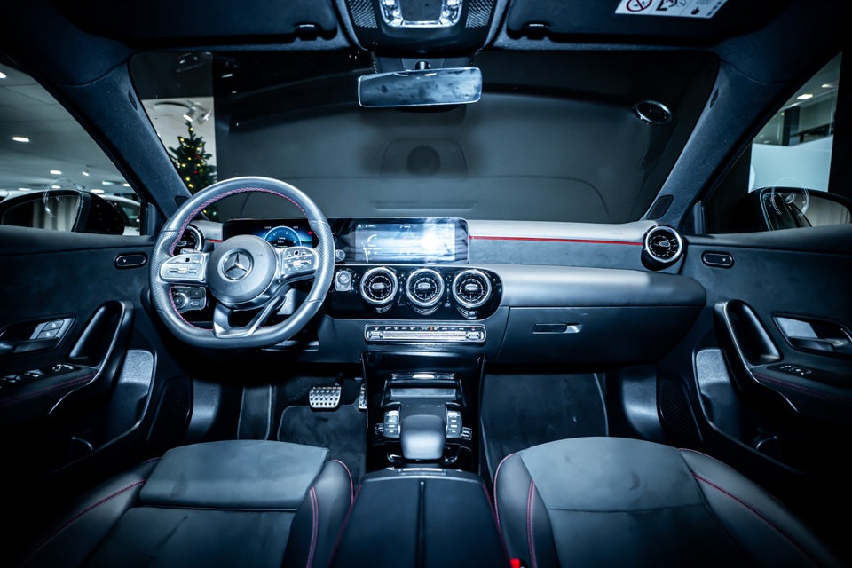 Mercedes A200 1,3 AMG Line aut. 5d