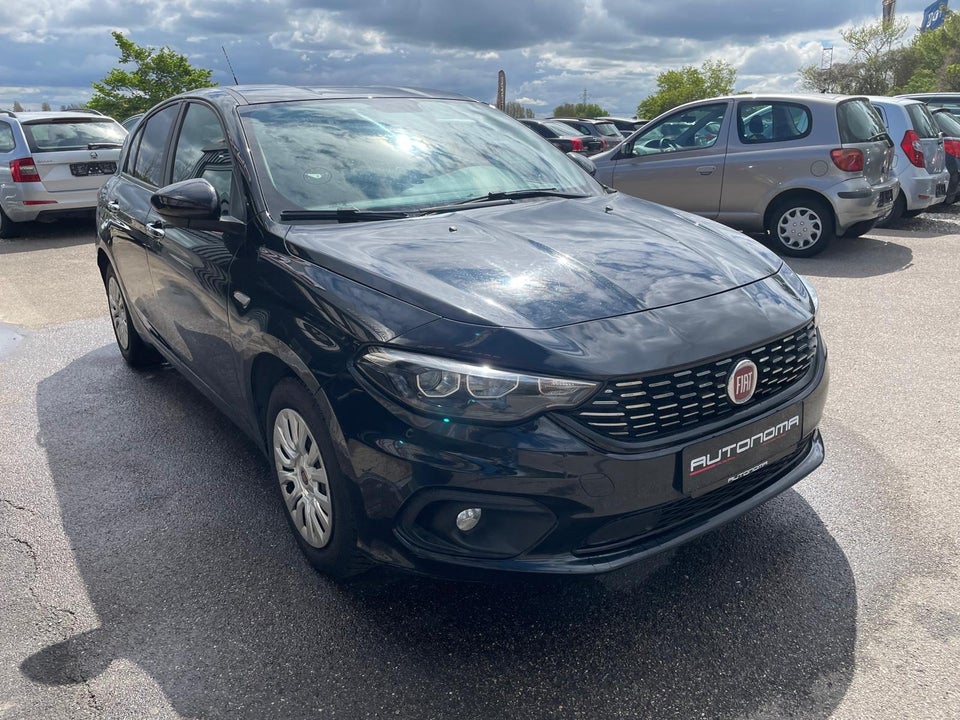 Fiat Tipo 1,4 T-Jet 120 Easy 5d