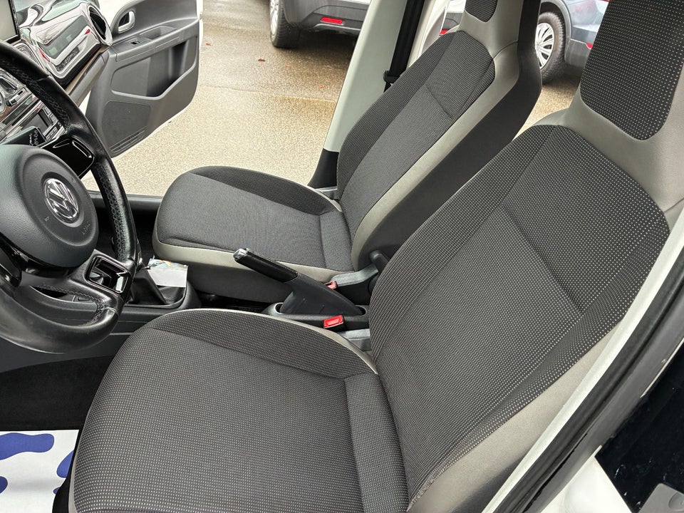 VW Up! 1,0 60 Style Up! BMT 5d