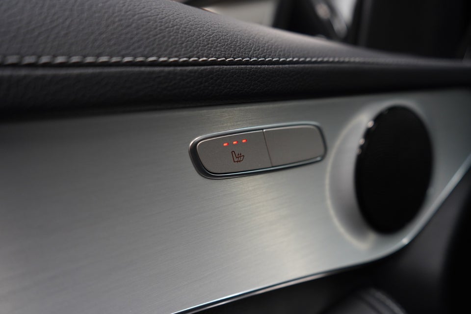 Mercedes GLC300 de 2,0 aut. 4Matic 5d