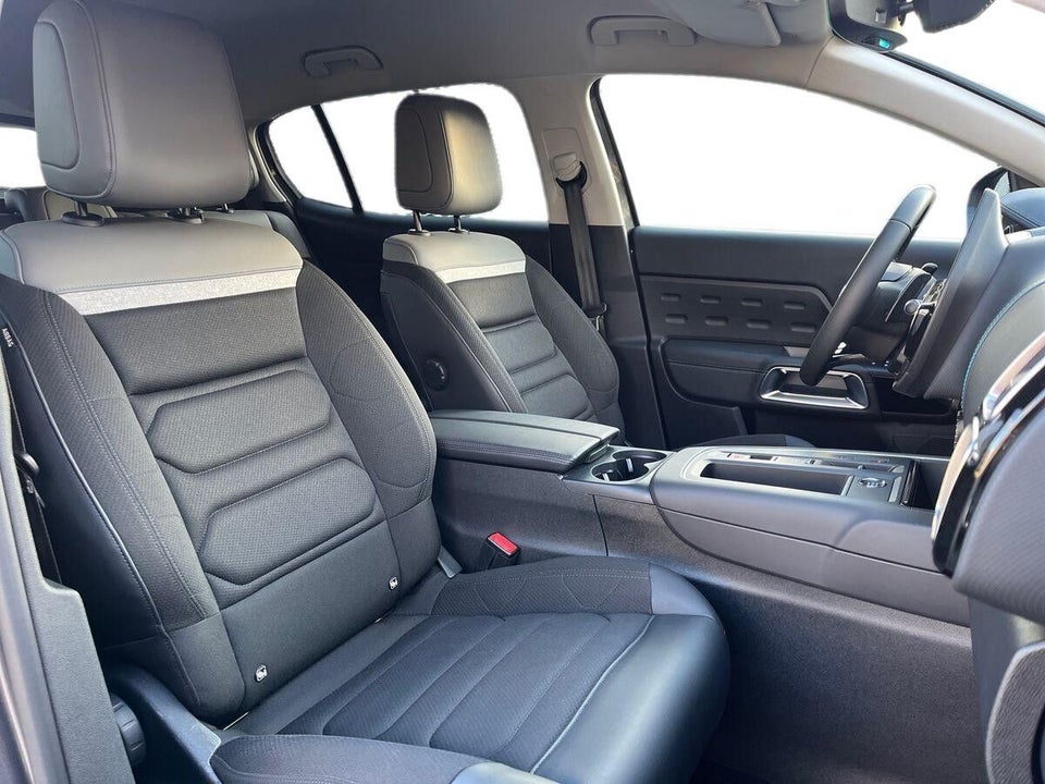 Citroën C5 Aircross 1,6 PHEV Prestige EAT8 5d