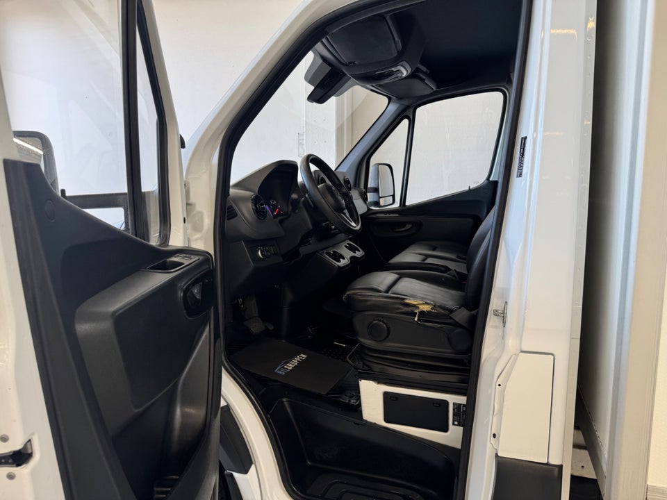 Mercedes Sprinter 317 2,0 CDi A3 Chassis aut. RWD 2d