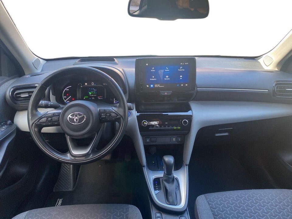 Toyota Yaris Cross 1,5 Hybrid Active Tech+ e-CVT 5d