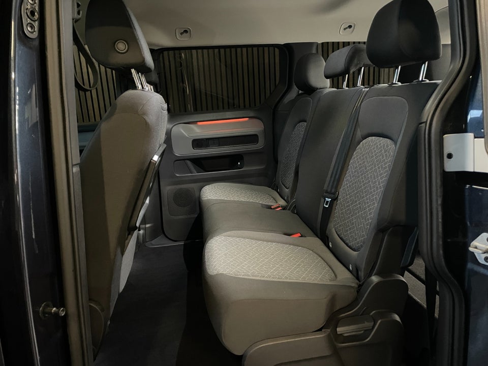 VW ID.Buzz 77 Life 75 Years Edition SWB 5d