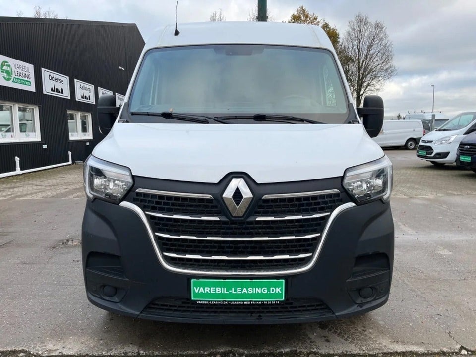 Renault Master IV T33 2,3 dCi 135 L2H2 Kassevogn