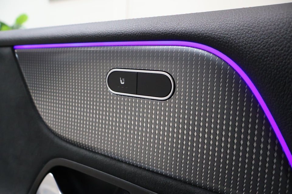 Mercedes EQB300 AMG Line 4Matic 7prs 5d