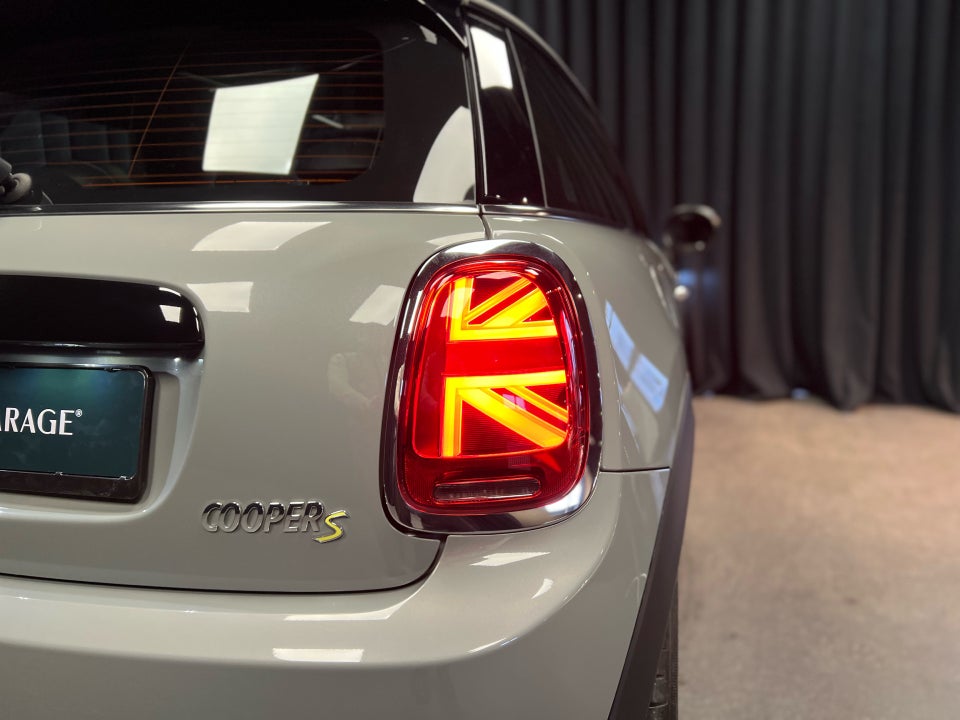 MINI Cooper SE Edition Premium Plus 3d