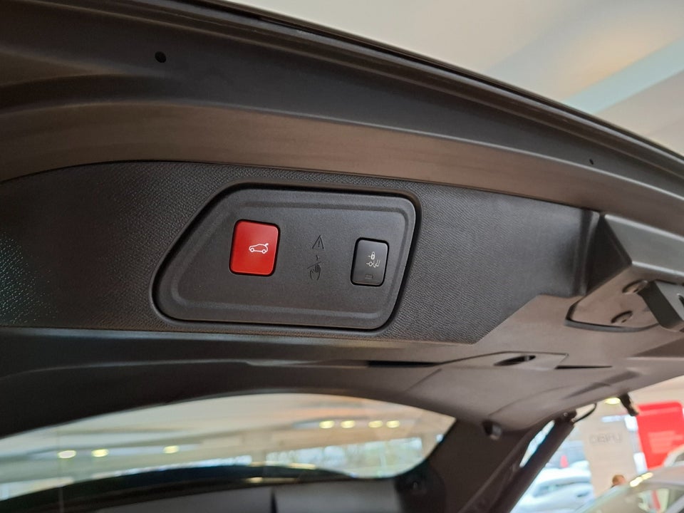 Peugeot 3008 1,6 Hybrid Allure Pack EAT8 5d