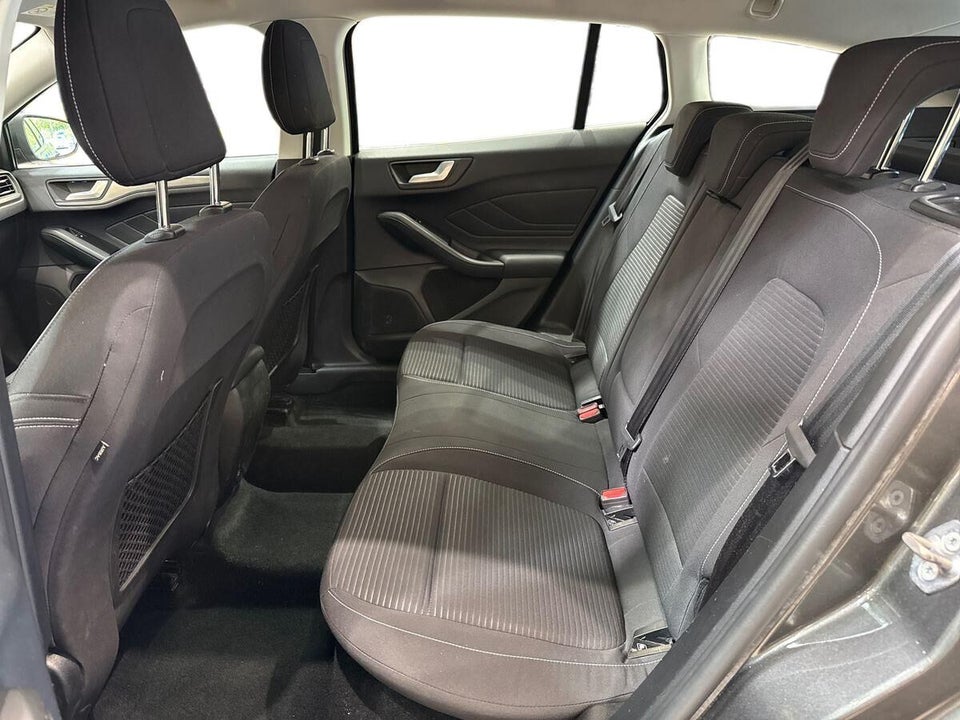 Ford Focus 1,0 EcoBoost Titanium stc. 5d