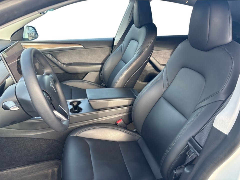 Tesla Model Y Performance AWD 5d