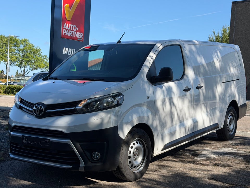 Toyota ProAce 2,0 D 180 Long Comfort One aut. 6d